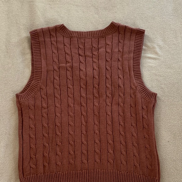 Wild Fable Women's V-Neck Cable Knit Sweater Vest - Brown - Picture 5 of 7